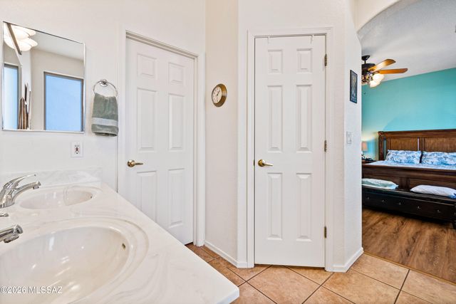 2658 S Desert Cavern Place, Tucson, AZ 85730