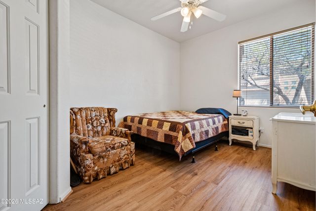 2658 S Desert Cavern Place, Tucson, AZ 85730