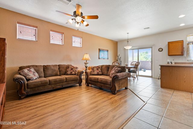 2658 S Desert Cavern Place, Tucson, AZ 85730