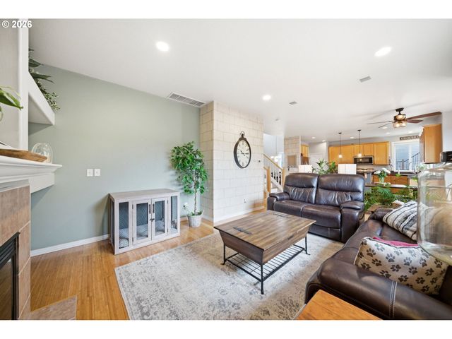 3644 Nw 12TH Ave, Camas, WA 98607