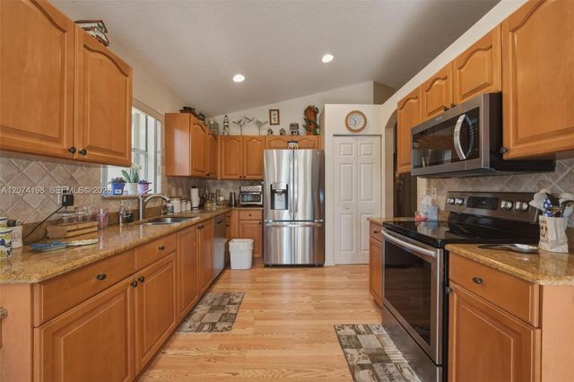 10638 Grande Palladium Way, Boynton Beach, FL 33436