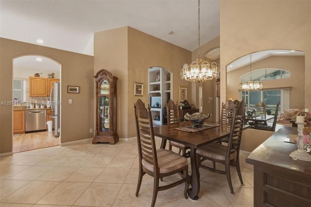 10638 Grande Palladium Way, Boynton Beach, FL 33436