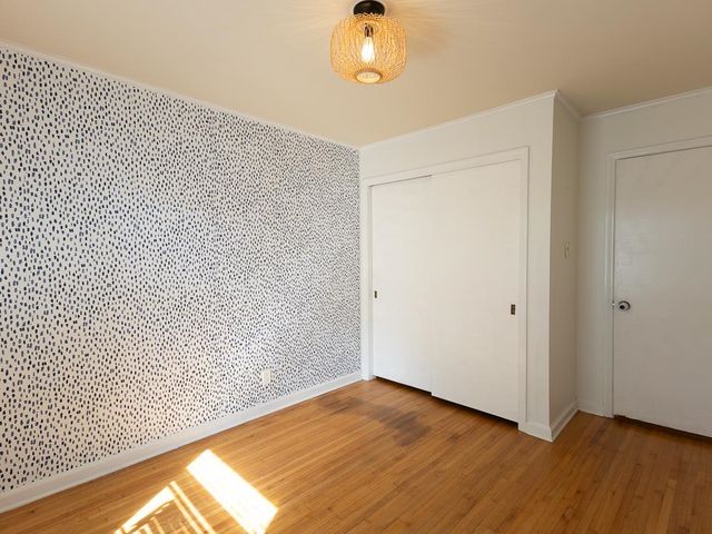 1089 IVY RD, Memphis, TN 38117