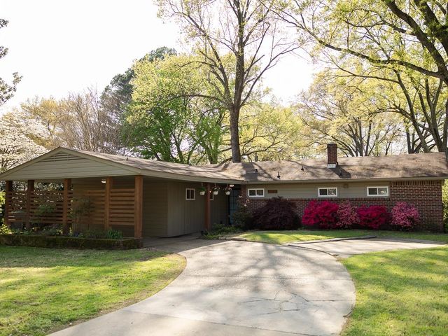 1089 IVY RD, Memphis, TN 38117