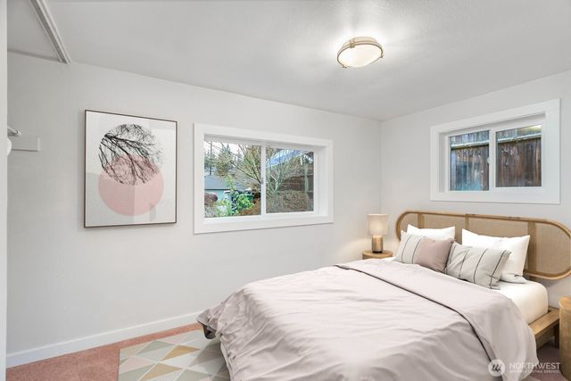 3513 NE 6th Place, Renton, WA 98056