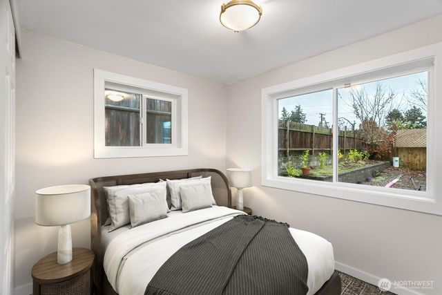 3513 NE 6th Place, Renton, WA 98056