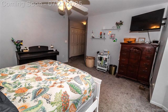 8314 Mill Pointe Court, Goodrich Village, MI 48438