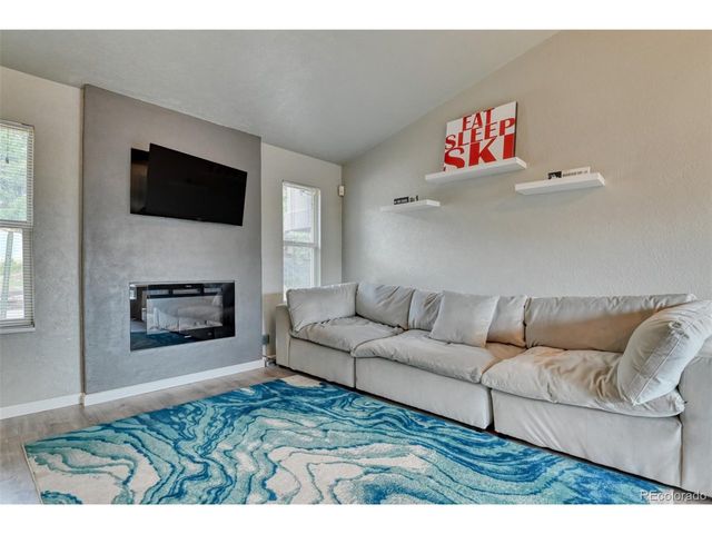 1420 Territory Trl, Colorado Springs, CO 80919