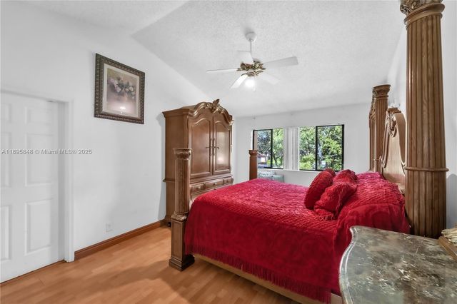 10547 NW 10th St C-128, Plantation, FL 33322