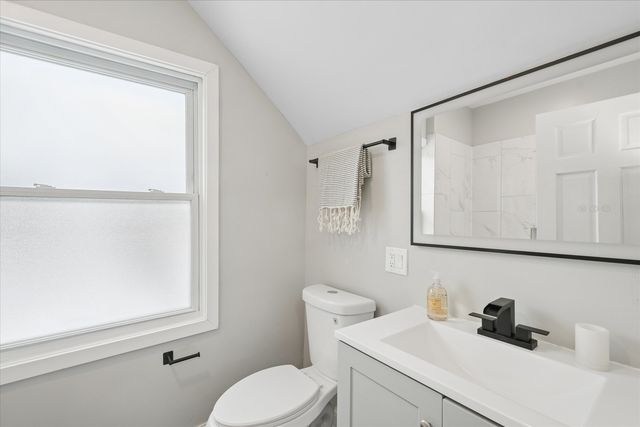 8730 S Wabash Avenue, Chicago, IL 60619