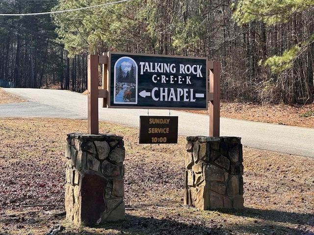 1665 Hunter Drive, Talking Rock, GA 30175