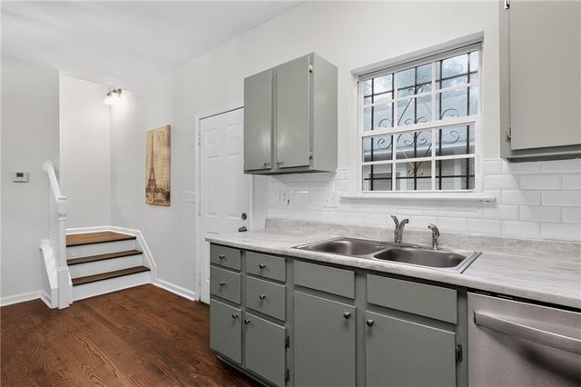 1021 Ada Avenue NW, Atlanta, GA 30318