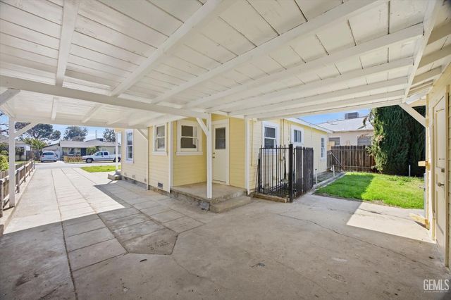 314 Francis, Bakersfield, CA 93308