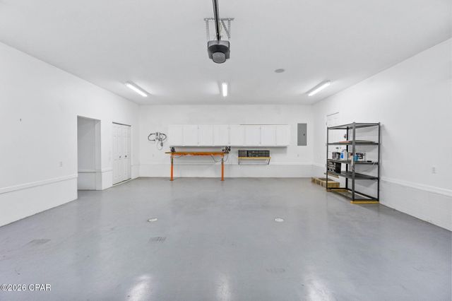 5095 Pine Ridge Drive, Chipley, FL 32428