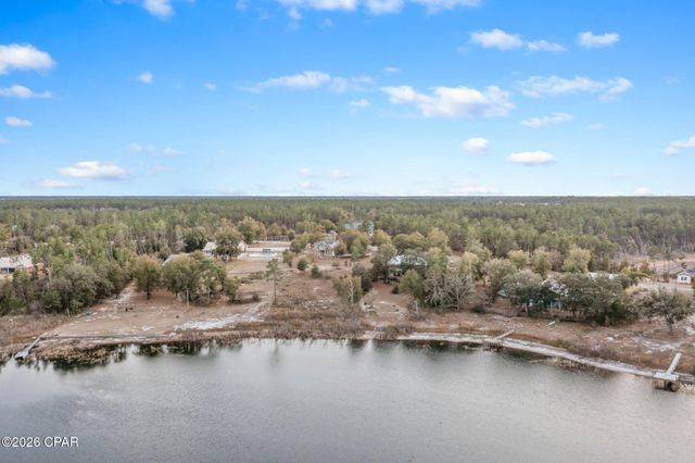 5095 Pine Ridge Drive, Chipley, FL 32428