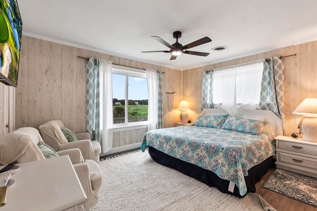 339 57th Ave. N, North Myrtle Beach, SC 29582