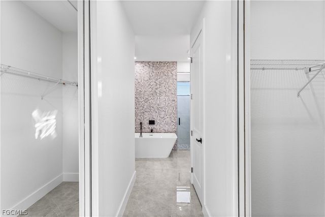 3318 NE 13th PL, Cape Coral, FL 33909