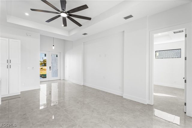 3318 NE 13th PL, Cape Coral, FL 33909