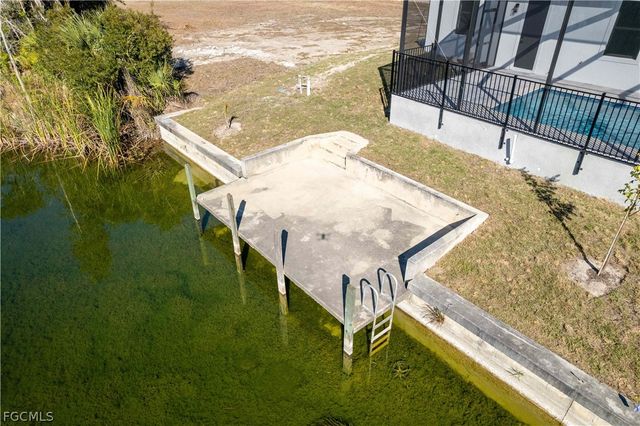 3318 NE 13th PL, Cape Coral, FL 33909