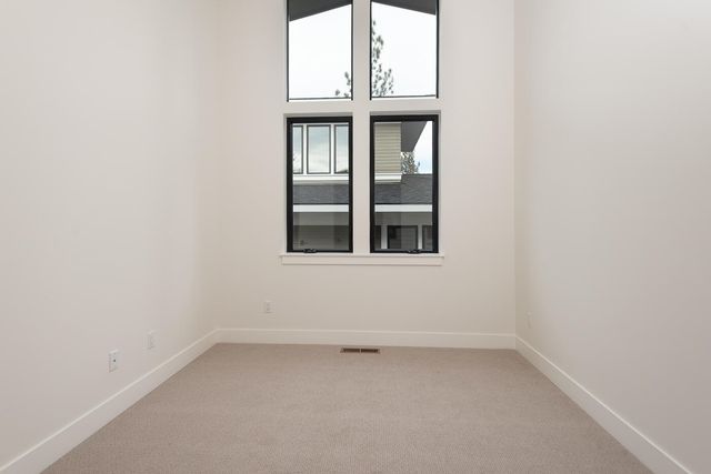 2996 NW Polarstar Court Lot 24, Bend, OR 97703