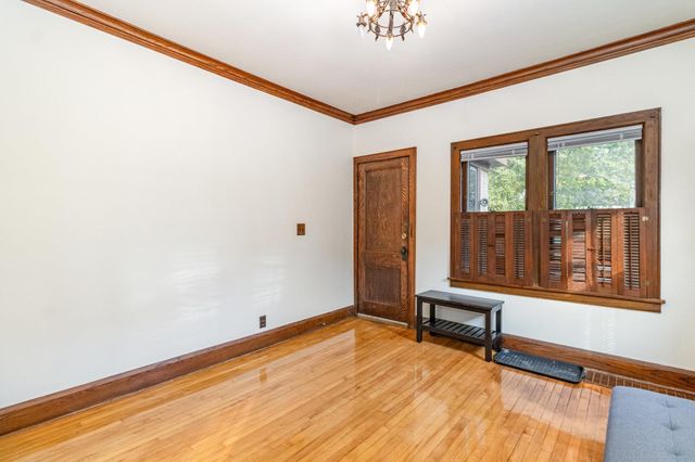 1723 3rd Avenue N, Minneapolis, MN 55405