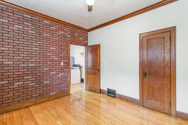 1723 3rd Avenue N, Minneapolis, MN 55405