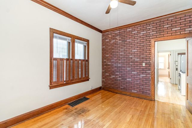 1723 3rd Avenue N, Minneapolis, MN 55405