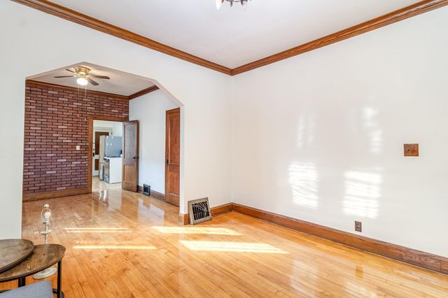 1723 3rd Avenue N, Minneapolis, MN 55405