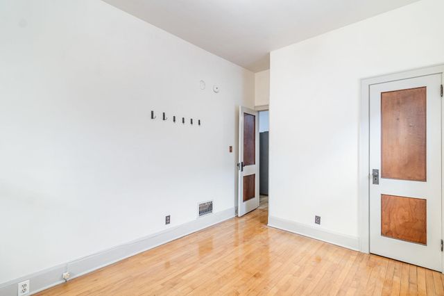 1723 3rd Avenue N, Minneapolis, MN 55405