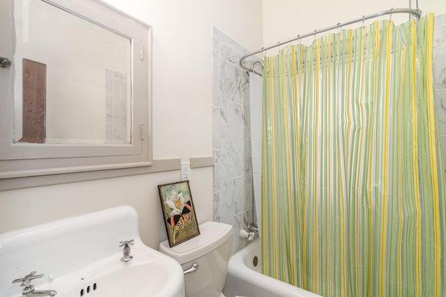 1723 3rd Avenue N, Minneapolis, MN 55405