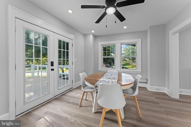 2038 NAAMANS CREEK RD, Upper Chichester, PA 19061