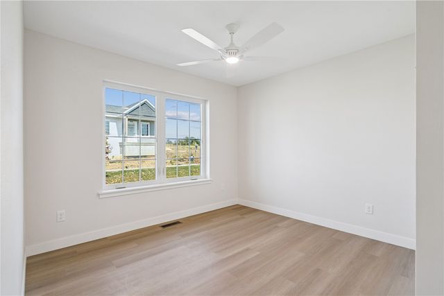 6870 Cabbage Patch Lane, Cedar Rapids, IA 52403