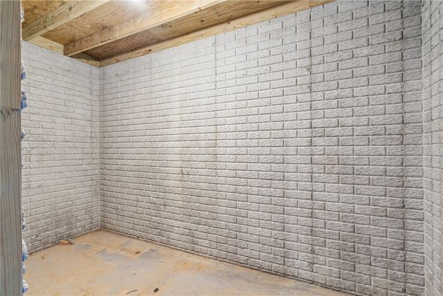 6870 Cabbage Patch Lane, Cedar Rapids, IA 52403