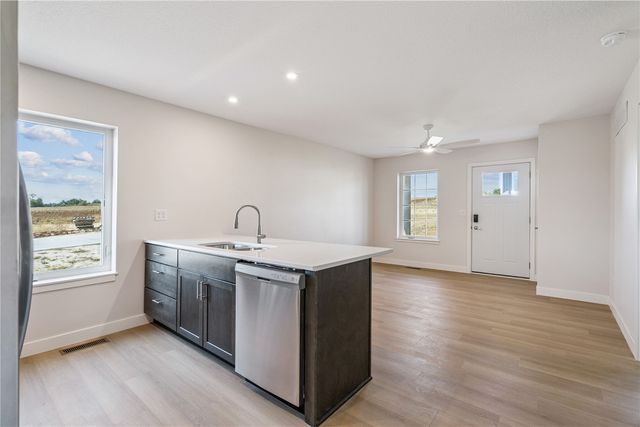 6870 Cabbage Patch Lane, Cedar Rapids, IA 52403