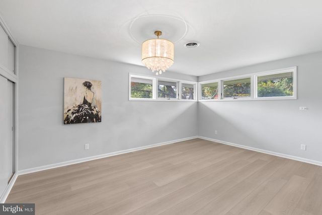 7900 IVY LN, Pikesville, MD 21208
