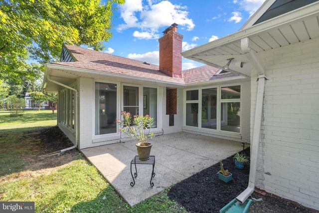 7900 IVY LN, Pikesville, MD 21208