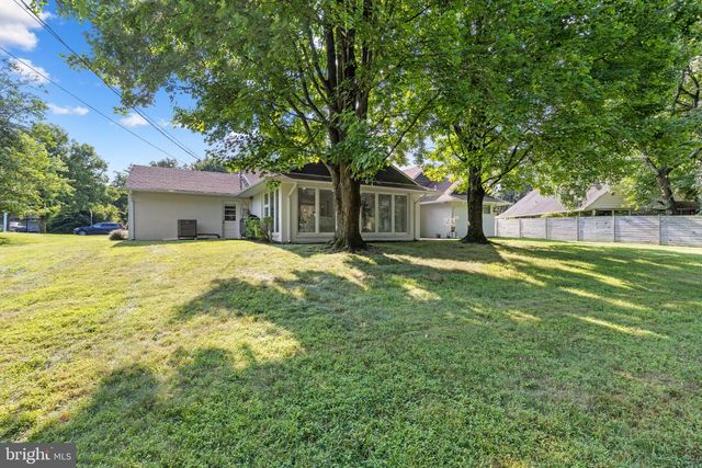 7900 IVY LN, Pikesville, MD 21208