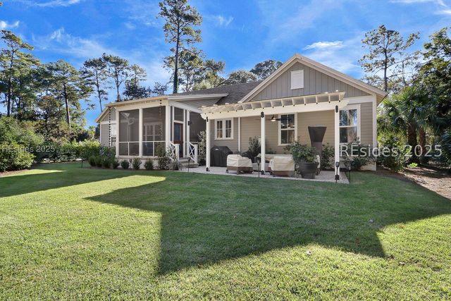 61 Winding Oak Dr, Okatie, SC 29909