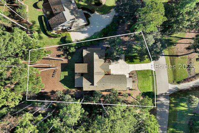 61 Winding Oak Dr, Okatie, SC 29909