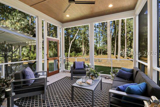 61 Winding Oak Dr, Okatie, SC 29909