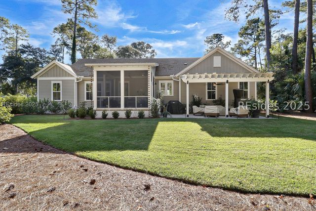 61 Winding Oak Dr, Okatie, SC 29909