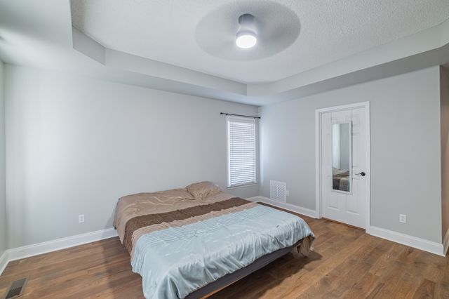 180 Mortons Lake Rd, Manchester, TN 37355