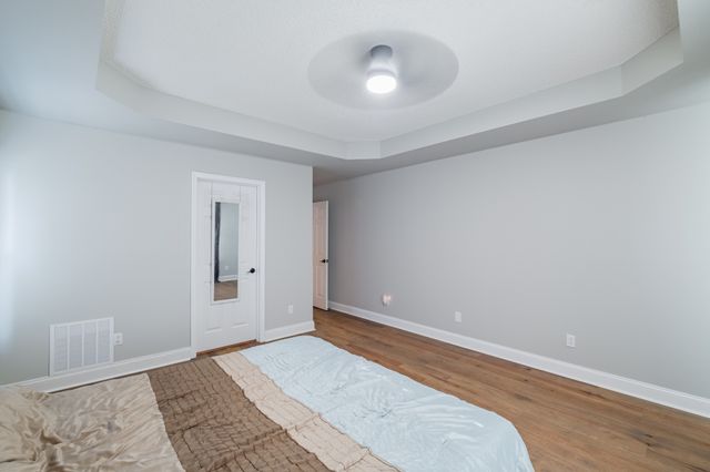 180 Mortons Lake Rd, Manchester, TN 37355