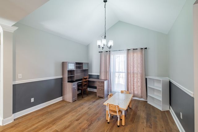 180 Mortons Lake Rd, Manchester, TN 37355