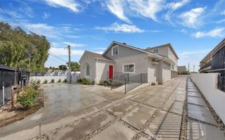 12000 Runnymede st 3C, North Hollywood, CA 91605