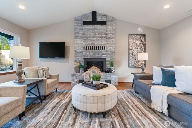 2273 214th Place SW, Brier, WA 98036