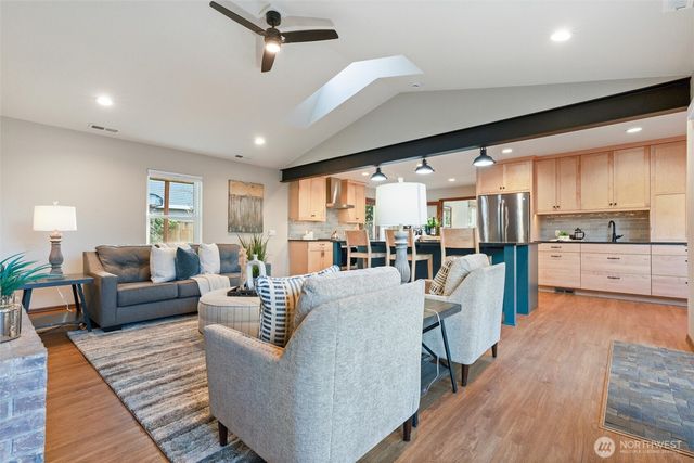 2273 214th Place SW, Brier, WA 98036