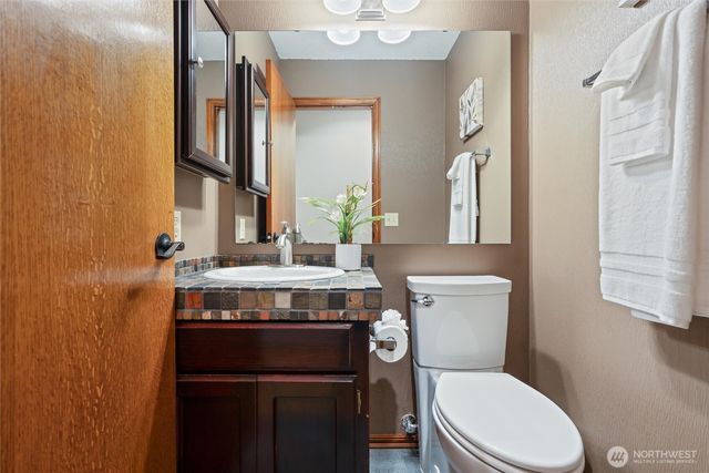 2273 214th Place SW, Brier, WA 98036