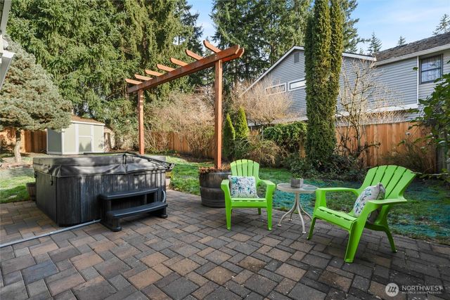 2273 214th Place SW, Brier, WA 98036