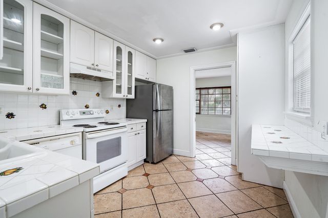 245 Cortez Road, West Palm Beach, FL 33405